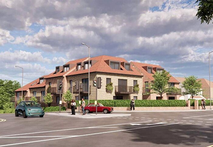 1 Bedroom Flat For Sale In Thistle Court, Epsom, Surrey, KT17