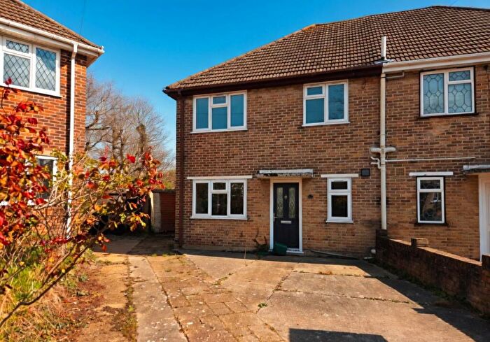 4 Bedroom Semi-Detached House For Sale In Upland Close, Billericay, Essex, CM12