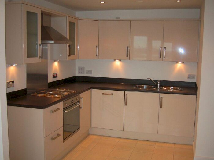 1 Bedroom Apartment To Rent In Masshouse Bed With Balcony On The Th Floor, B5