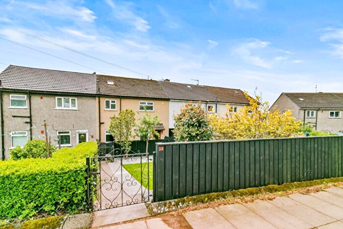 3 Bedroom Terraced House To Rent In Westcliff, Dumbarton, West Dunbartonshire, G82