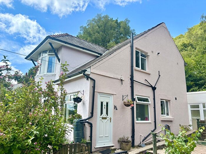 3 Bedroom Detached House For Sale In Graig Road, Godrergraig, Swansea., SA9