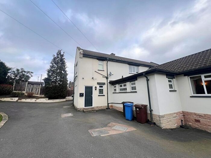 2 Bedroom Detached House To Rent In High Greave, Sheffield, S5