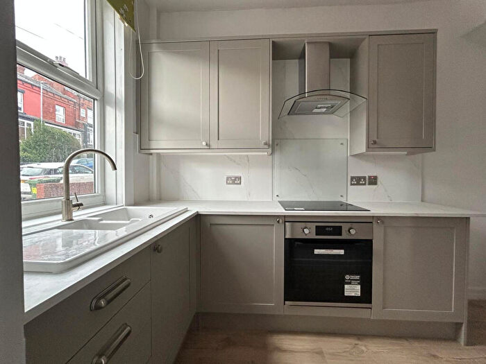 3 Bedroom Terraced House To Rent In Argie Road, Leeds, LS4