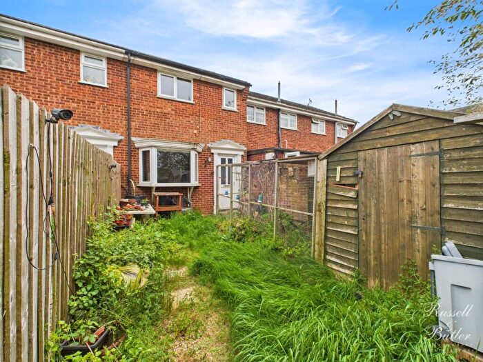 2 Bedroom Terraced House For Sale In Ashgrove, Steeple Claydon, MK18