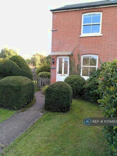 2 Bedroom Semi-Detached House To Rent In Saunders Lane, Woking, GU22