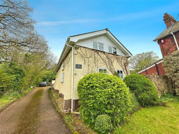 3 Bedroom Detached House To Rent In Holly Ball Lane, Whimple, Exeter, Devon, EX5