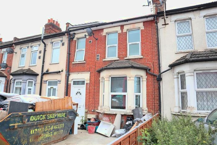 4 Bedroom Terraced House To Rent In Kingsley Road, Hounslow TW3