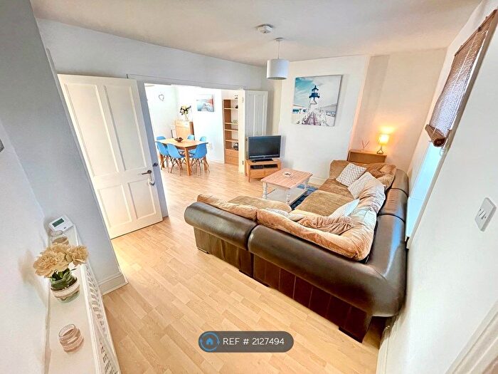 4 Bedroom End Of Terrace House To Rent In South View Place, Bournemouth, BH2