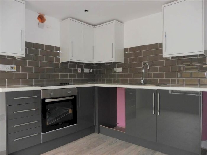 1 Bedroom Flat To Rent In Claude Road, Roath, Cardiff, CF24