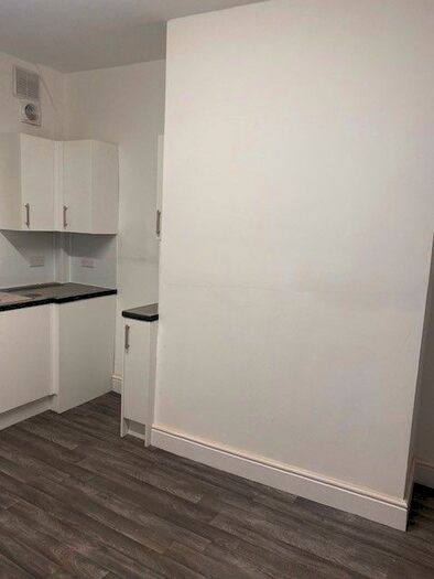 2 Bedroom Terraced House To Rent In Avondale Road, Masborough, Rotherham, S60