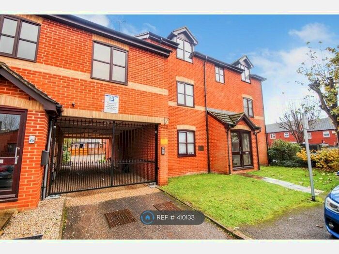 1 Bedroom Flat To Rent In Sun Street, Reading RG1