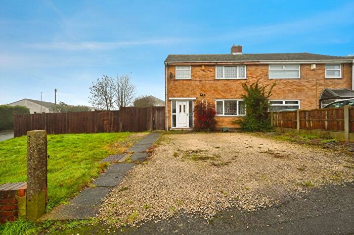 3 Bedroom Semi Detached House For Sale In Richmond Road, Kirkby-in-Ashfield, Nottingham, Nottinghamshire, NG17