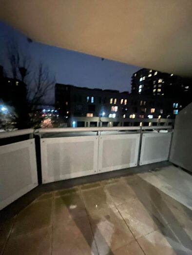 1 Bedroom Flat To Rent In Tradewinds Apartment, Wards Wharf Approach, Pontoon Dock, West Silvertown, London, E16