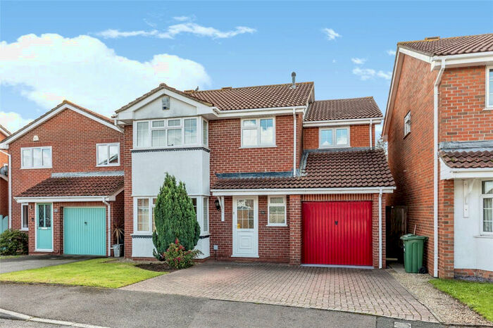 5 Bedroom Detached House To Rent In Merlin Park, Portishead, BS20