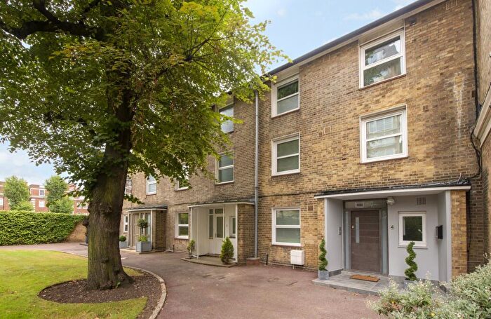 5 Bedroom Flat To Rent In Boydell Court, Belsize Park, NW8