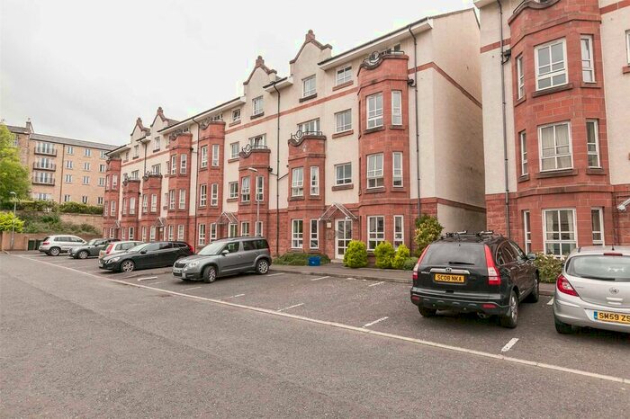 3 Bedroom Flat To Rent In Hopetoun Street, Edinburgh, EH7