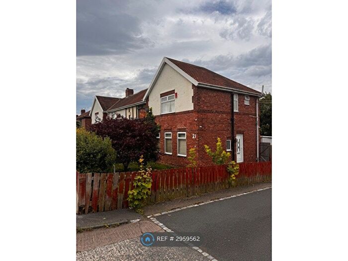 3 Bedroom Semi-Detached House To Rent In Lavers Road, Chester Le Street, DH3