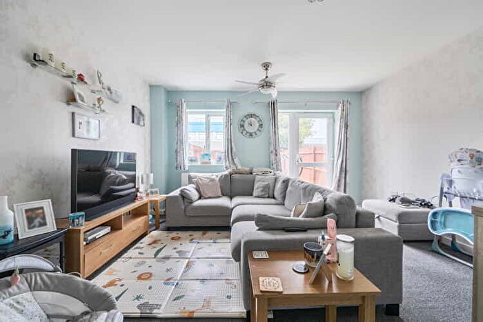 2 Bedroom Terraced House For Sale In Longships Way, Reading, Berkshire, RG2