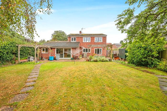 4 Bedroom Detached House For Sale In Whitwell Road, Reepham, Norwich, NR10