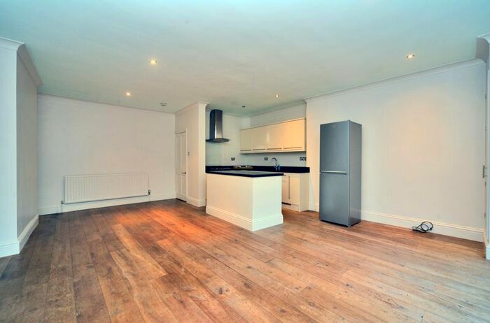 5 Bedroom Terraced House To Rent In Seaforth Avenue, New Malden, KT3