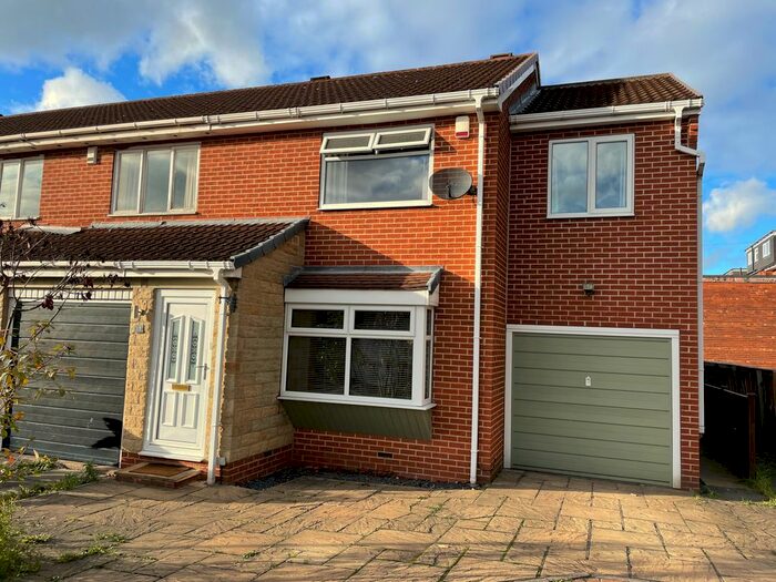 3 Bedroom Semi-Detached House To Rent In Priory Mews, Stanley, Wakefield, WF3