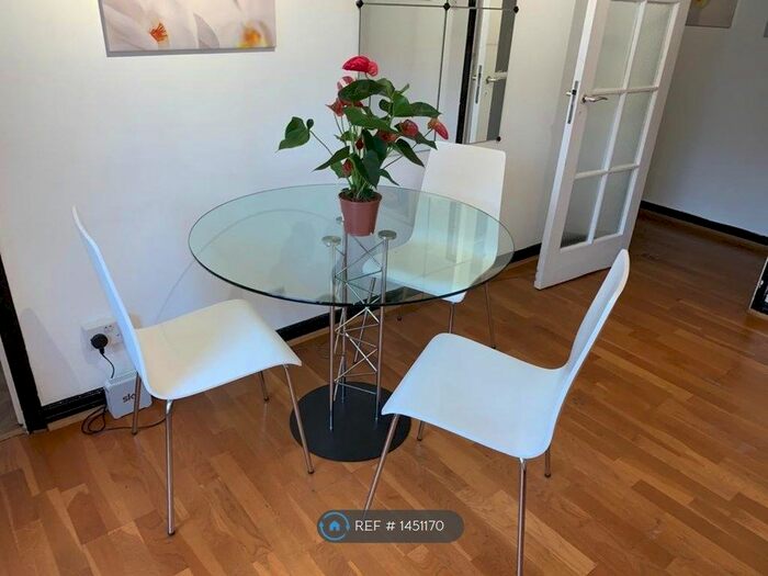 Studio To Rent In Crawford Street, London, W1H