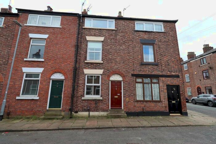 3 Bedroom Terraced House To Rent In Paradise Street, Macclesfield, SK11