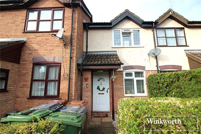 2 Bedroom Terraced House For Sale In Kelly Court, Borehamwood, Hertfordshire, WD6
