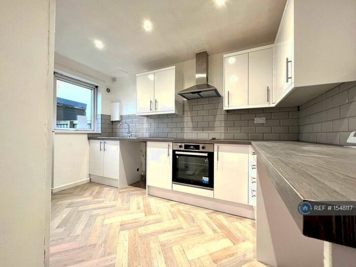 3 Bedroom End Of Terrace House To Rent In Rylestone Close, Newton Aycliffe, DL5