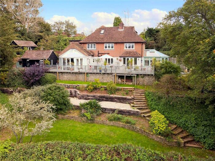 3 Bedroom Detached House For Sale In Wisborough Green, Billingshurst, West Sussex RH14