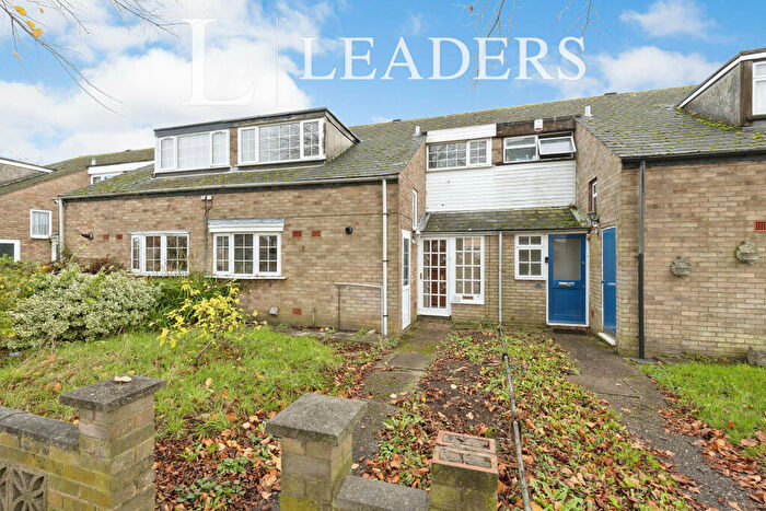 3 Bedroom Terraced House To Rent In Lannock, Letchworth, SG6