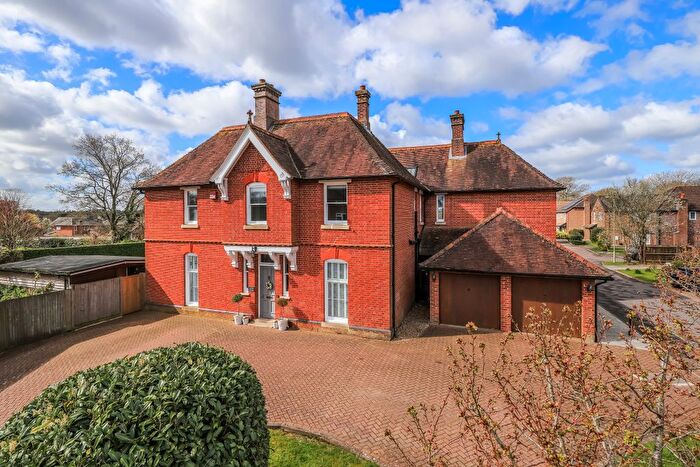 5 Bedroom Detached House For Sale In Denmead, Hampshire, PO7