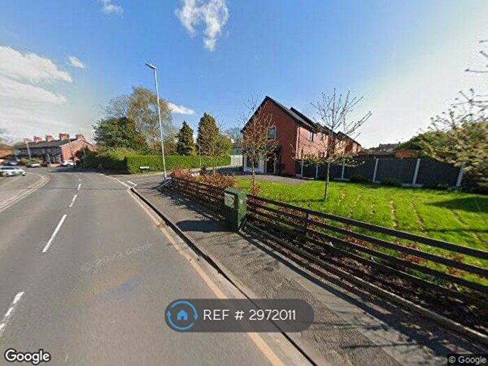 2 Bedroom Flat To Rent In Scarisbrick House, Ormskirk, L39