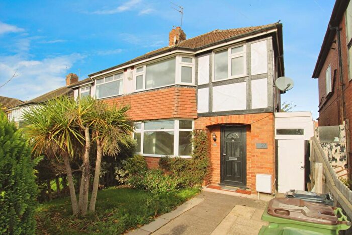 3 Bedroom House To Rent In Uplands Road, Oadby, Leicester, LE2