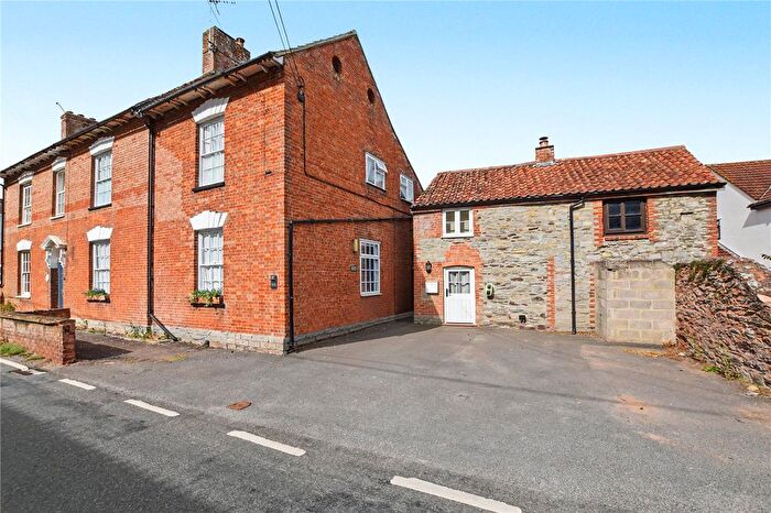 4 Bedroom Semi Detached House For Sale In East Lyng, Taunton, Somerset, TA3