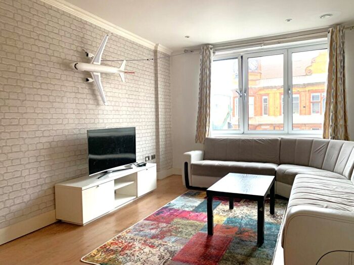 1 Bedroom Flat To Rent In Tottenham High Road, Tottenham, N17