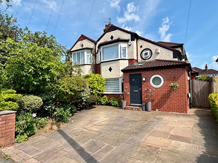 3 Bedroom Semi-Detached House For Sale In Whitehaven Gardens, Didsbury, M20