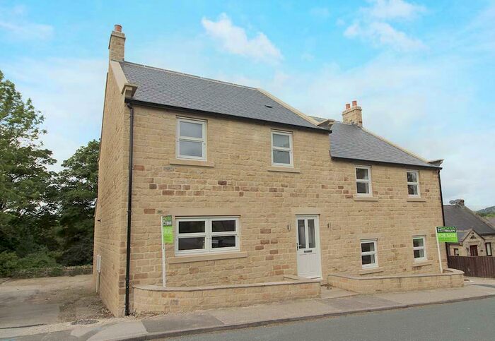 3 Bedroom Semi-Detached House For Sale In Summerbridge, Harrogate, HG3