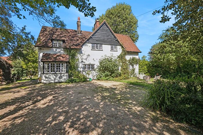 5 Bedroom Detached House For Sale In Croft Lane, Letchworth Garden City, SG6