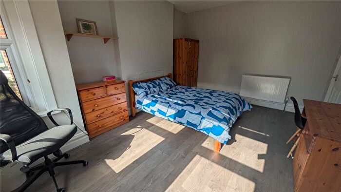 1 Bedroom Property To Rent In Coventry Road, Southampton, Hampshire, SO15