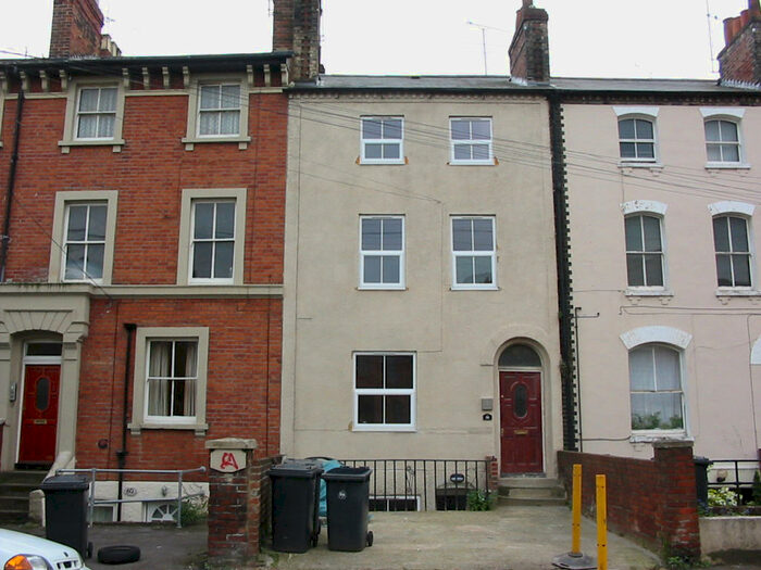 1 Bedroom Apartment To Rent In South Street, Reading, RG1