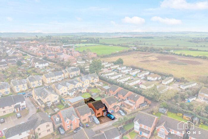 3 Bedroom Detached House To Rent In Oughton Head Lane, Hitchin, Hertfordshire, SG5