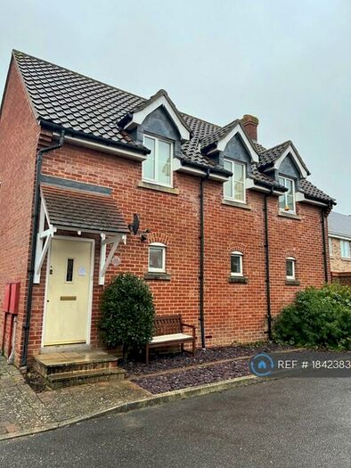 1 Bedroom Flat To Rent In Willow Way, Bury St. Edmunds, IP33