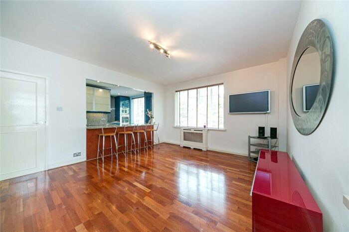 2 Bedroom Flat To Rent In Kingsmill, St John's Wood, NW8