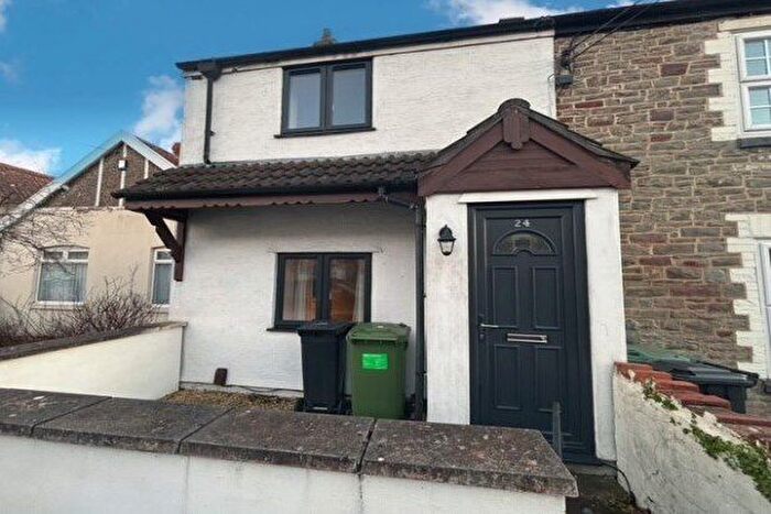 2 Bedroom Property To Rent In Lansdown Road, Bristol, BS15