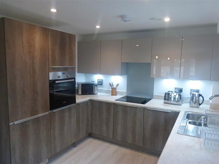 2 Bedroom Apartment To Rent In Wizard Way, Oakgrove, Milton Keynes, MK10