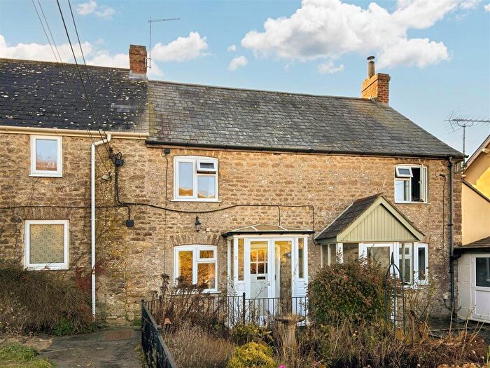 2 Bedroom Terraced House For Sale In Churchayes, Bridport, DT6
