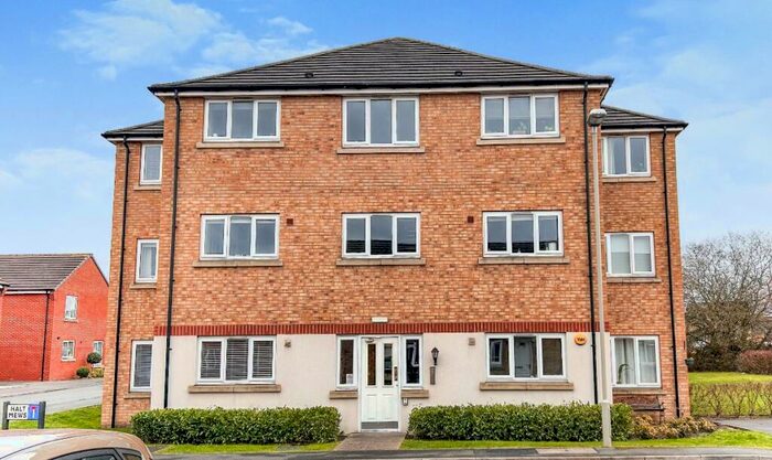 2 Bedroom Apartment To Rent In Halt Mews, Kingswinford, DY6