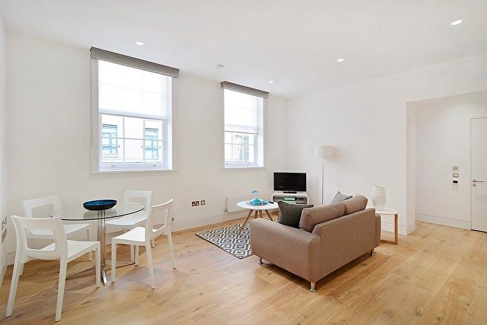 2 Bedroom Flat To Rent In Blandford Street, London, W1U