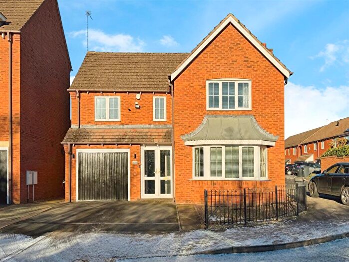 4 Bedroom Detached House For Sale In Anderson Drive, Whitnash, Leamington Spa, CV31